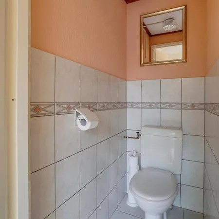 Louis Met Riante Tuin En 3 Slaapkamer 6p Dağ evi *