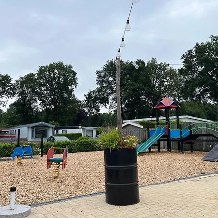 Louis Met Riante Tuin En 3 Slaapkamer 6p