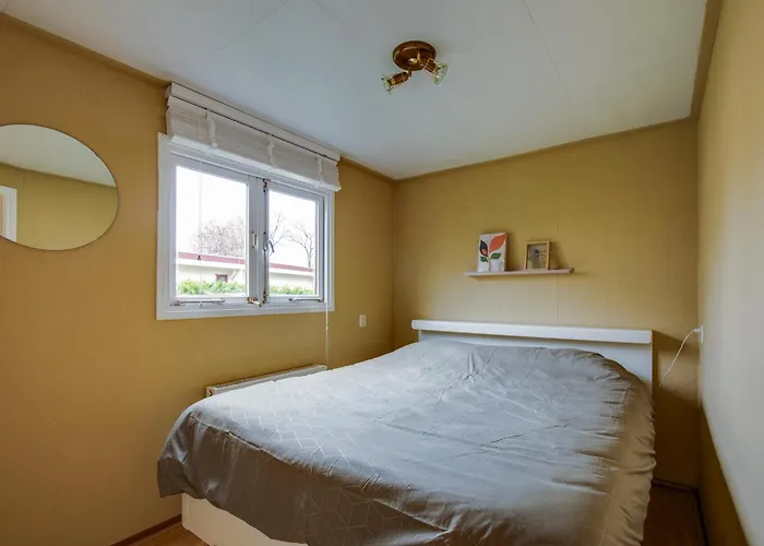 Louis Met Riante Tuin En 3 Slaapkamer 6p * Putten