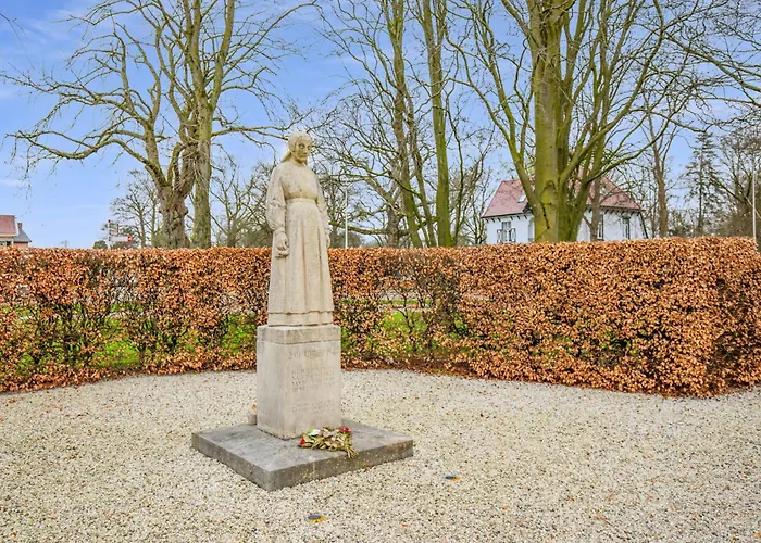 Alpstuga Louis Met Riante Tuin En 3 Slaapkamer 6p Putten