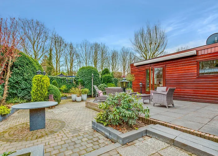 Chalet Louis Met Riante Tuin En 3 Slaapkamer 6p *