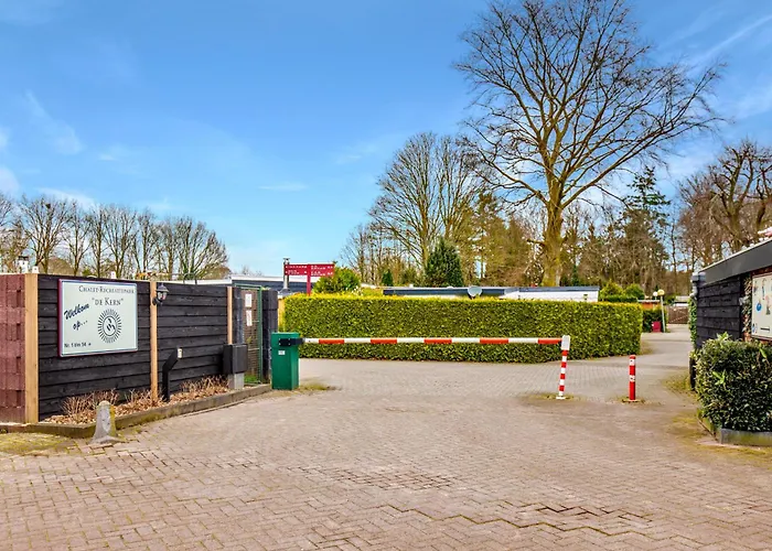 Chalet Louis Met Riante Tuin En 3 Slaapkamer 6p