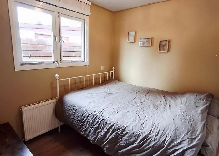 Chalet Louis Met Riante Tuin En 3 Slaapkamer 6p Putten